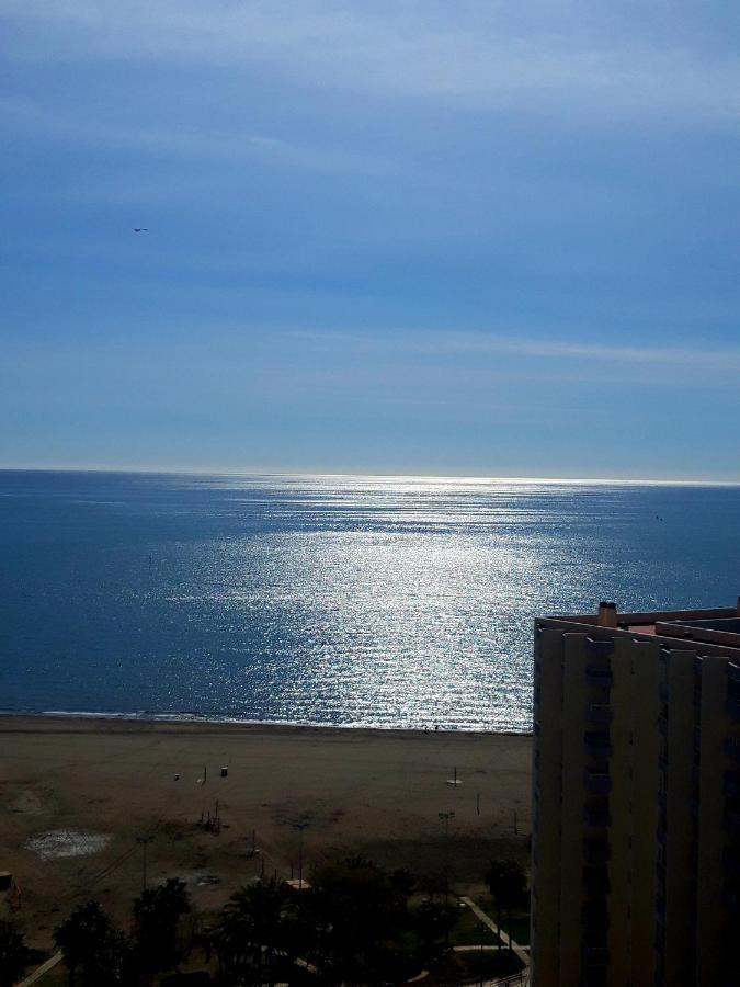 Benalmadena Playa Apartment Bagian luar foto